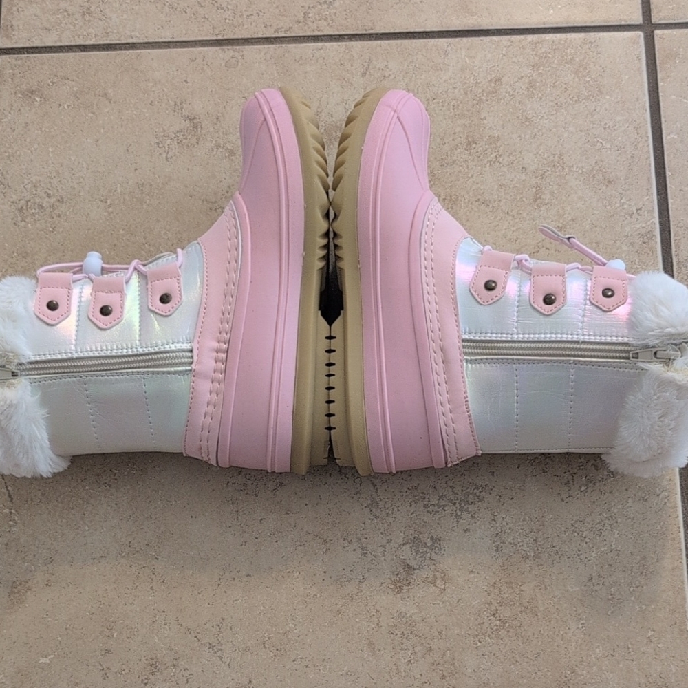 NWT Totes Pluto Pink Kids Snow Boots Faux Fur Lining Cinch Elastic Lace Up -Sz 2 - Picture 5 of 10